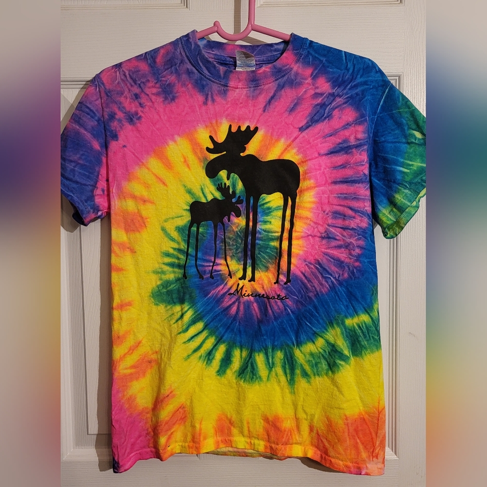 Minnesota Moose Tie Dye tee small
